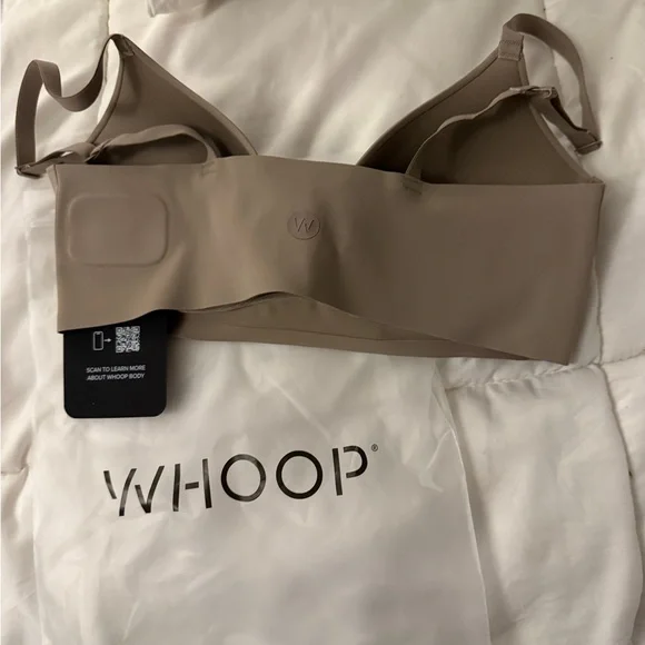 Whoop T-Shirt Bralette - Picture 2 of 3